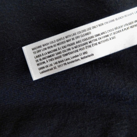 NWT!! Anthropologie DAILY PRACTICE Black Velvet Puff-Sleeve Dress Mini Medium - Picture 15 of 16